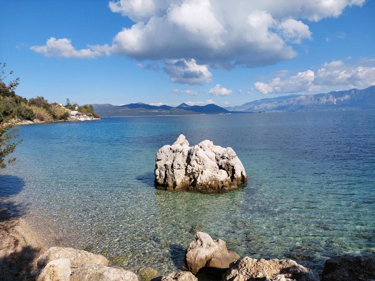 Lefkada Unique Sea View Apartment Nidhrion Exteriör bild